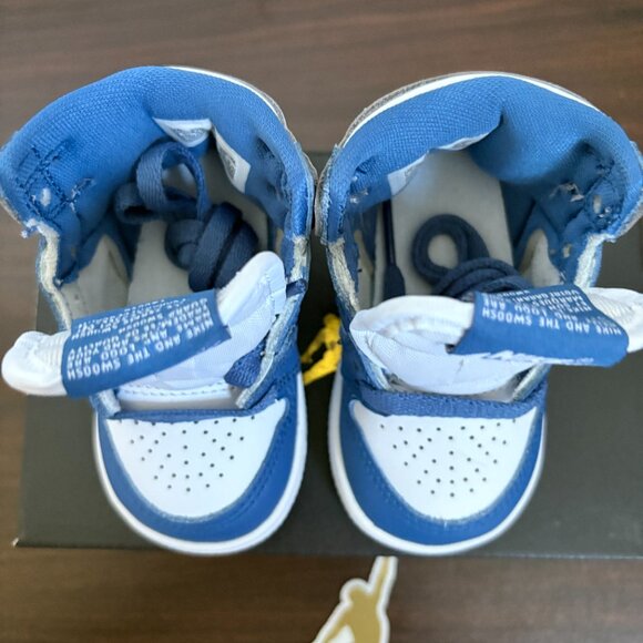 Jordan 1 High OG True Blue Toddler FD1413-410 AJ1 White Cement Grey  Size 3c New - Picture 3 of 7